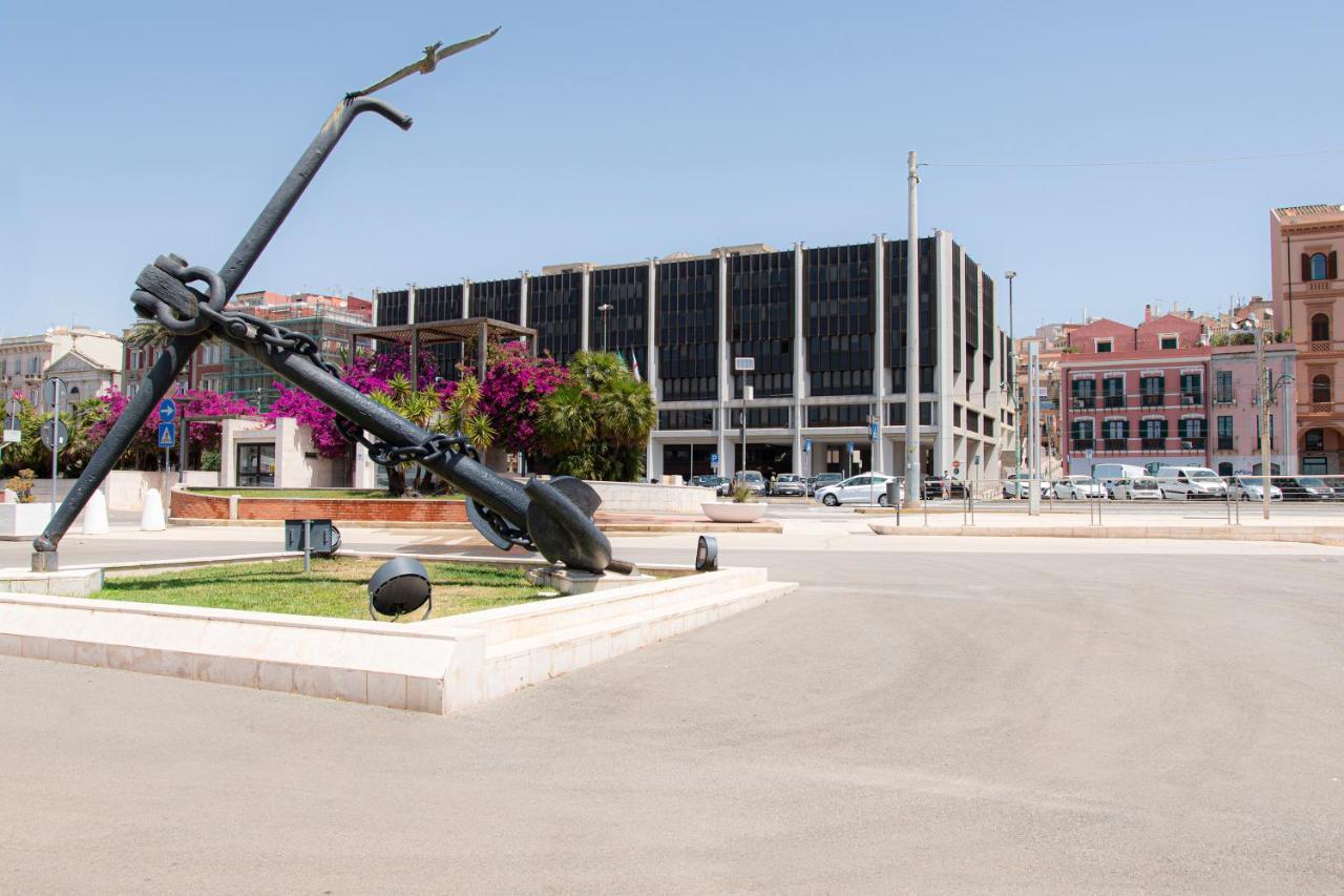 Ferienwohnung Right House Sur Le Port - Harbour View Cagliari Exterior foto