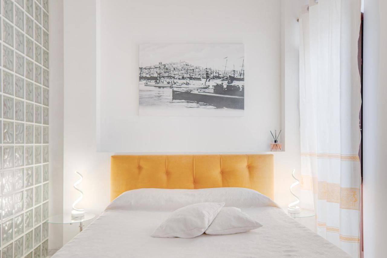 Ferienwohnung Right House Sur Le Port - Harbour View Cagliari Exterior foto